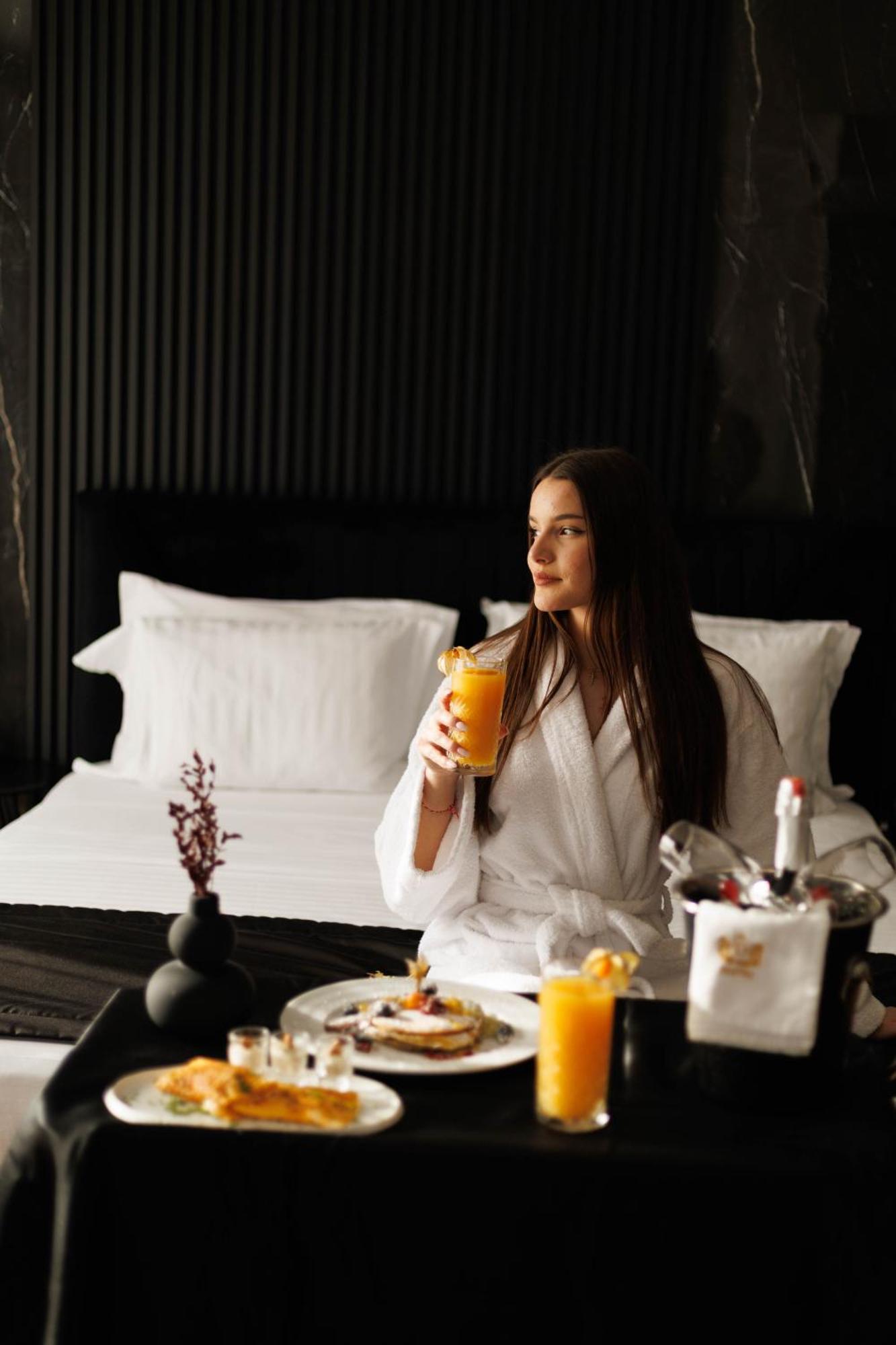 Destiny Hotel & Spa Yzberishti 外观 照片